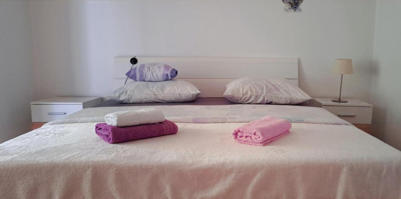 Maria Apartments Kaštela Szoba fotó